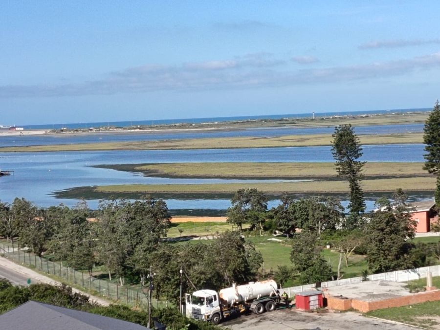 4 Bedroom Property for Sale in Amsterdamhoek Eastern Cape